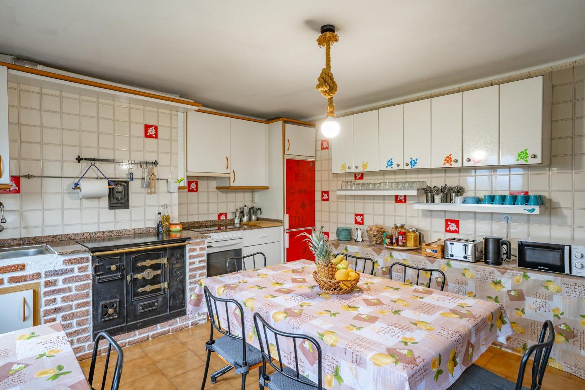 Bed and Breakfast Surf House Sanvi Сан-Висенте-де-ла-Баркера Экстерьер фото